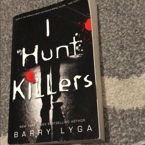 Book - I HUNT KILLERS